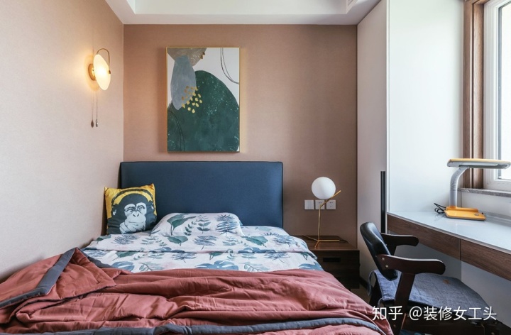 臥室效果圖賞析，小臥室又該怎么裝修？