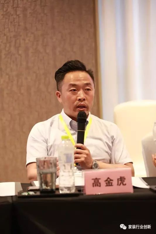 青島裝修設(shè)計(jì)_上海裝修展會春亭設(shè)計(jì)棒_咖啡廳裝修效果圖 設(shè)計(jì)