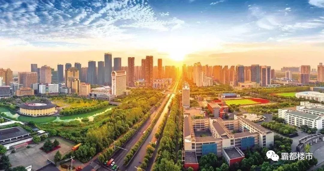 上千組客戶搶買，高新這盤火了！裝修新品馬上開盤！低首付、雙學(xué)區(qū)